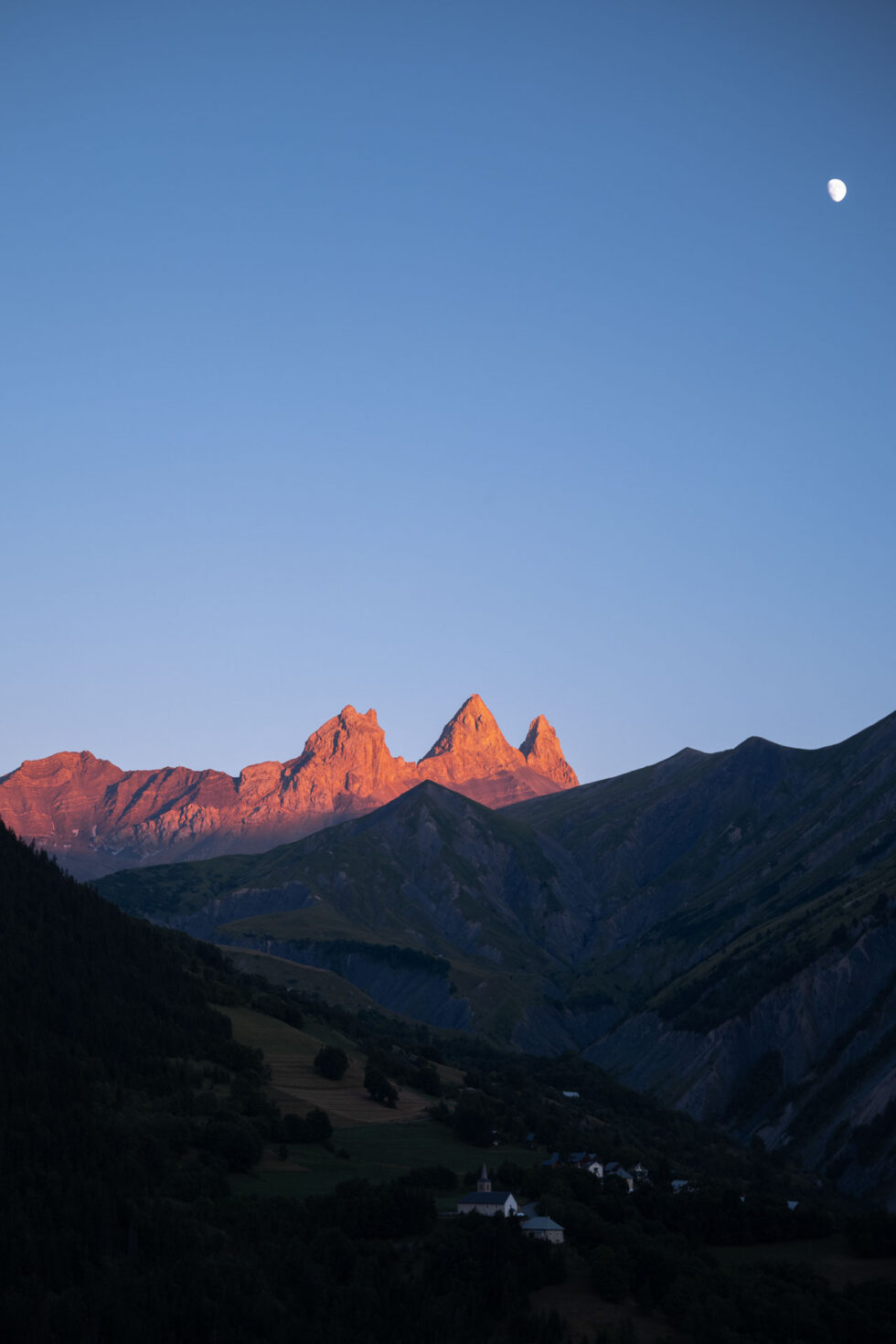Montrond et les Aiguilles d'Arves